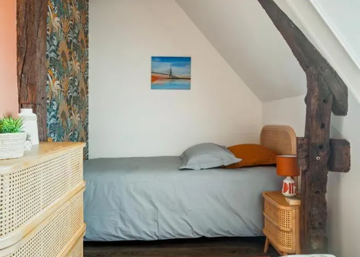 Gite Gites De France - Le Chant Des Oiseaux Holiday home Vierville